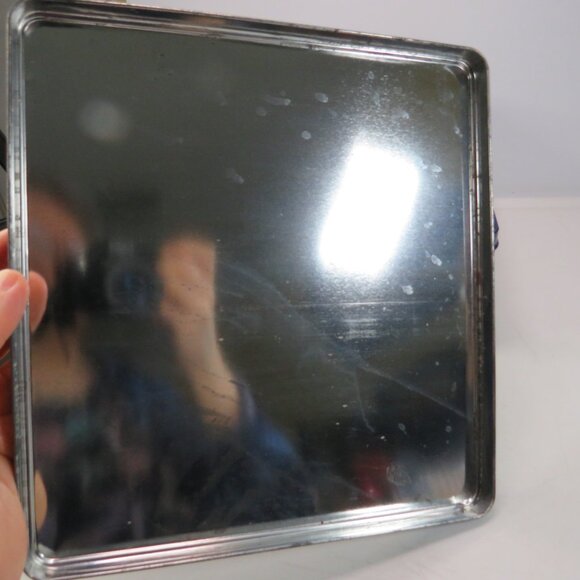 Castles of Europe metal tin royal blue with gold borders Vintage Delacre - Picture 9 of 11